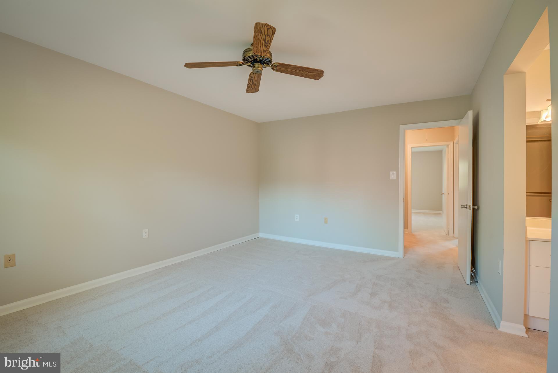 910 Moorefield Creek Road Southwest Vienna, VA 22180 - Photo 19 of 56 Master Bedroom