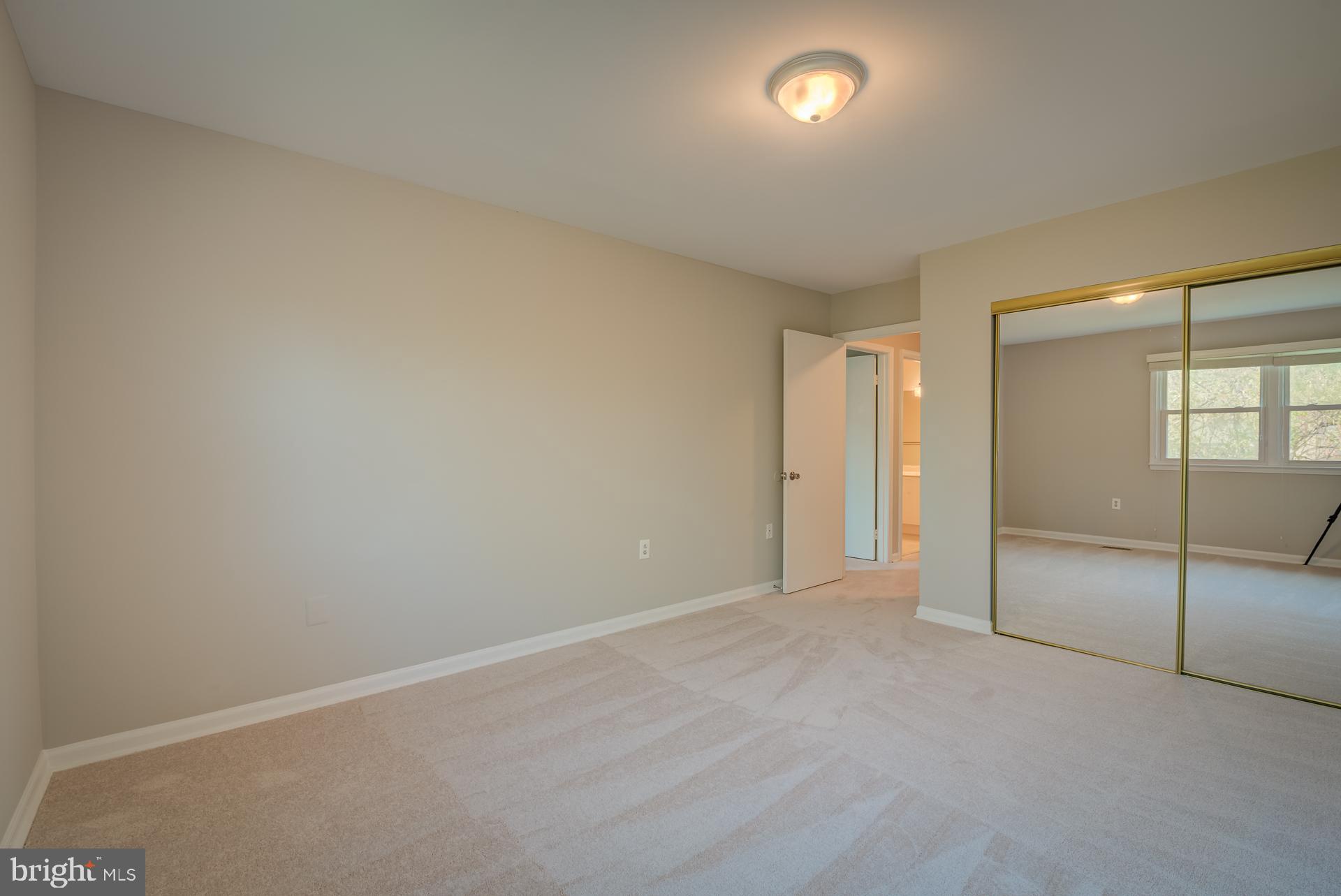 910 Moorefield Creek Road Southwest Vienna, VA 22180 - Photo 9 of 56 Bedroom