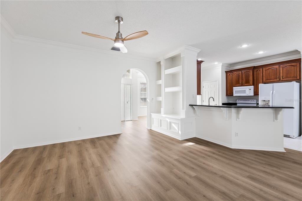 4906 Willow Ridge Terrace Valrico, FL 33596 - Photo 11 of 65 Gallery Image 11