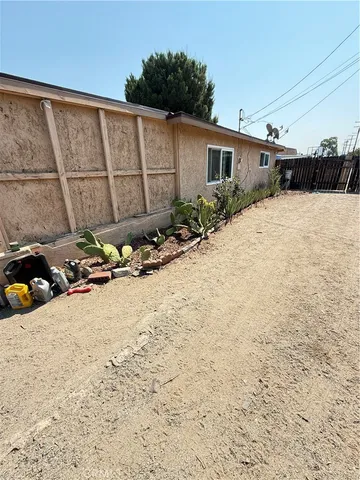 $600,000 | 210 South Howard Street, Corona, CA 92879