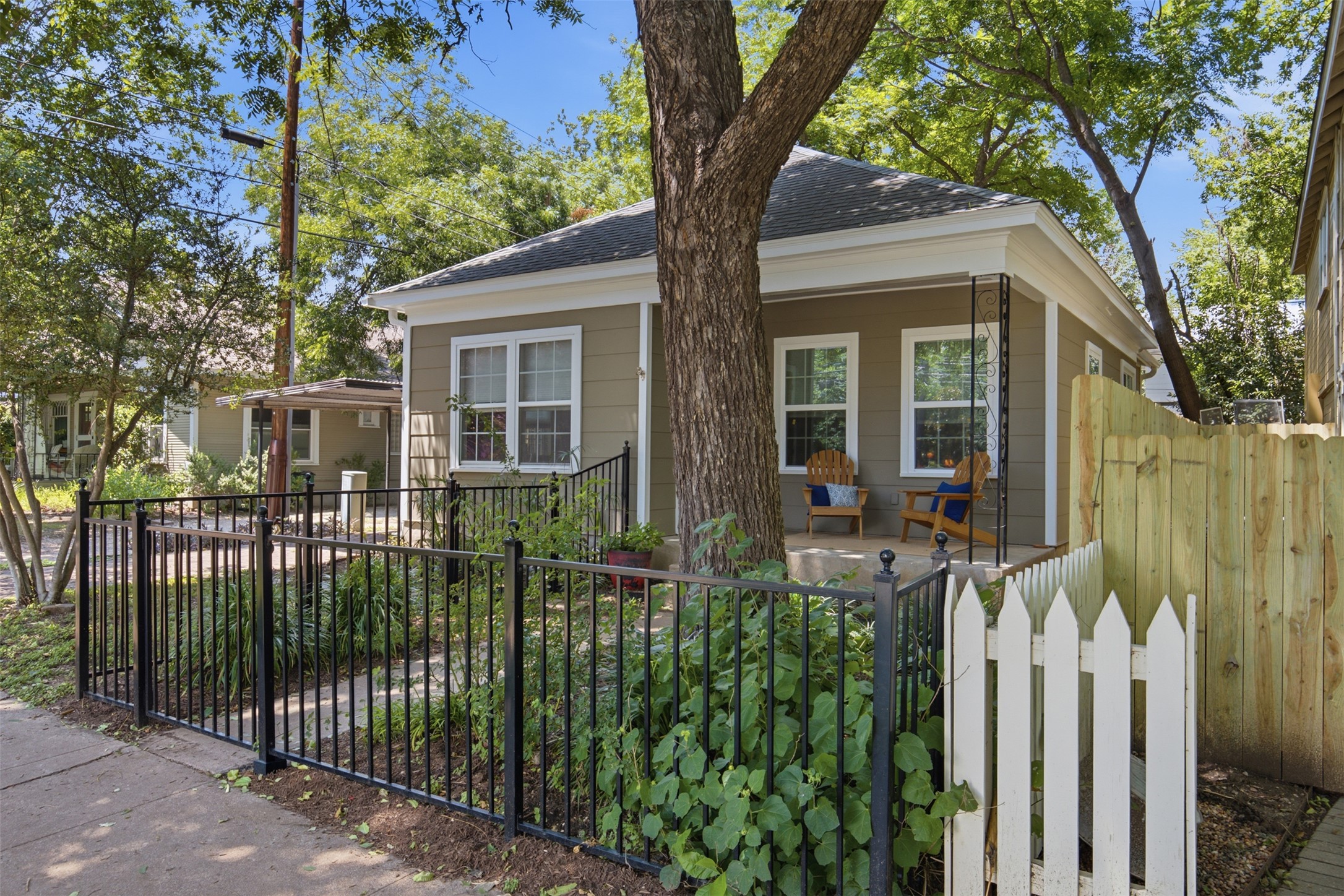 206 East 43rd Street Austin, TX 78751 - Photo 5 of 29