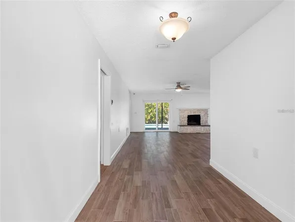 $5,495 | 562 Johns Pass Avenue, Madeira Beach, FL 33708