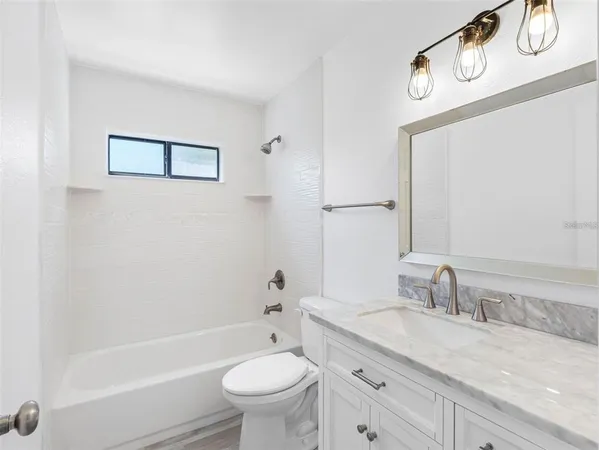 $5,495 | 562 Johns Pass Avenue, Madeira Beach, FL 33708