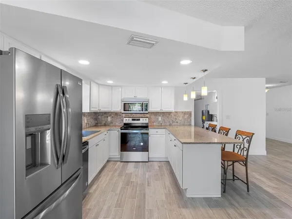 $5,495 | 562 Johns Pass Avenue, Madeira Beach, FL 33708