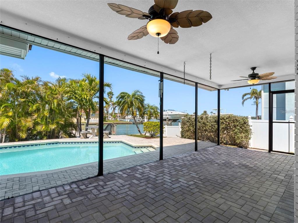 562 Johns Pass Avenue Madeira Beach, FL 33708 - Photo 38 of 51