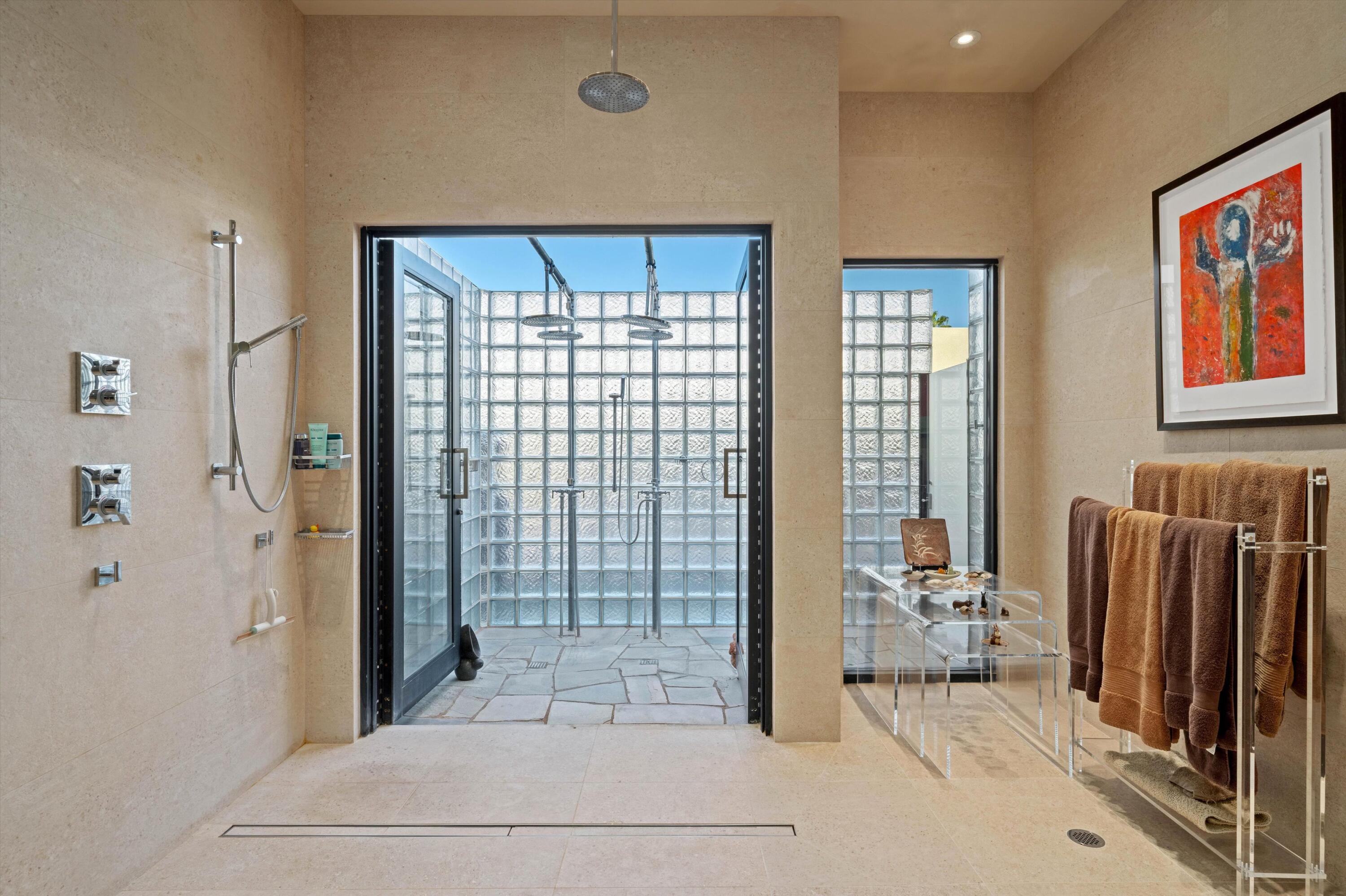 8 Ledgestone Lane Rancho Mirage, CA 92270 - Photo 23 of 72 62-Photo-62