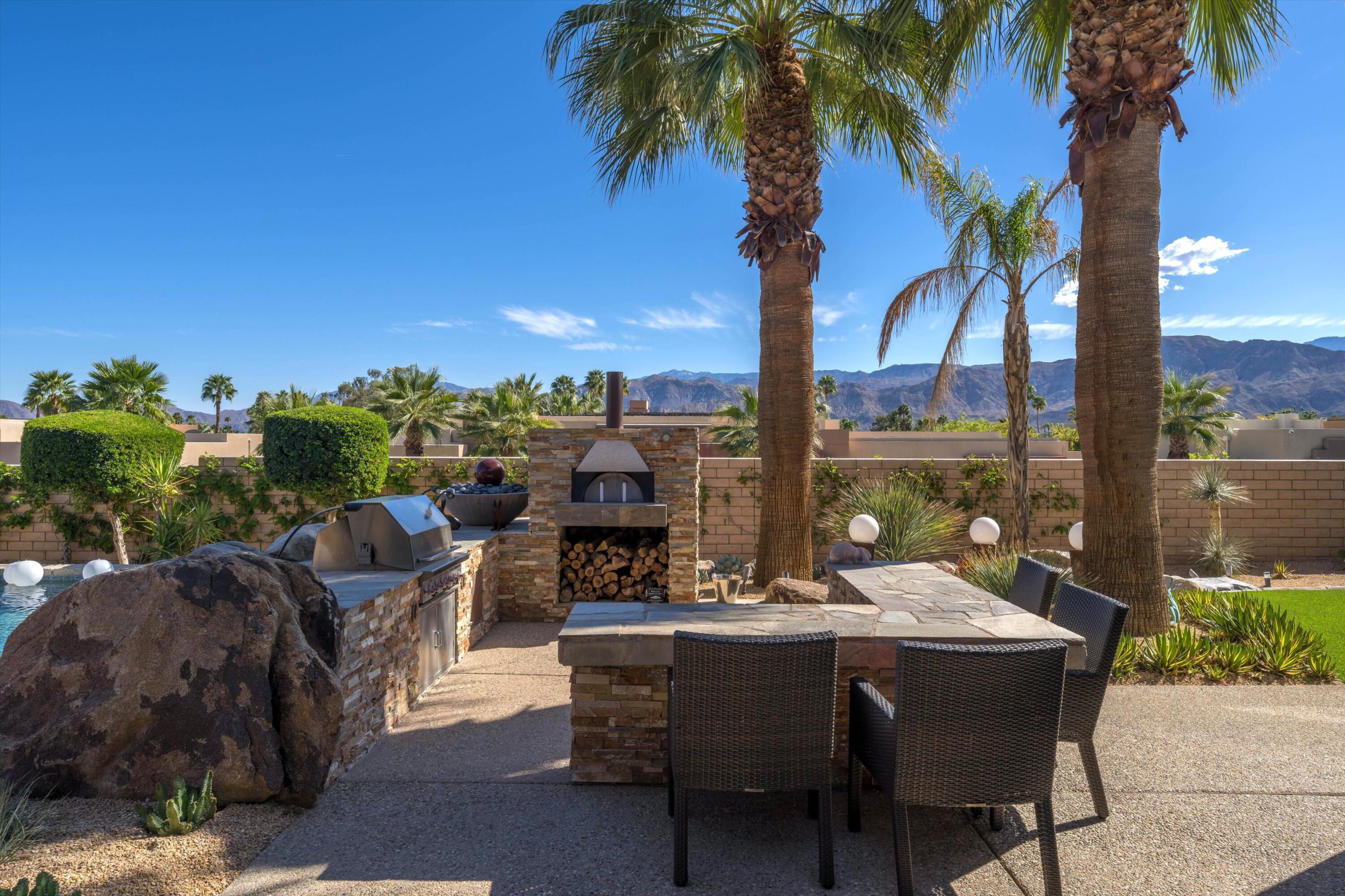 8 Ledgestone Lane Rancho Mirage, CA 92270 - Photo 39 of 72 24-Photo-24