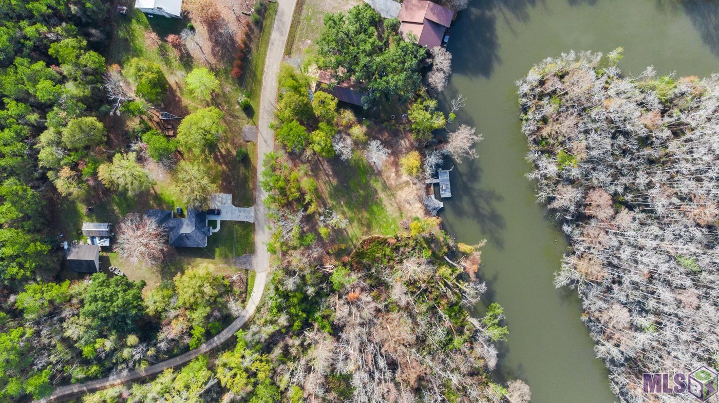 20765 Riverside Road Springfield, LA 70462 - Photo 2 of 14