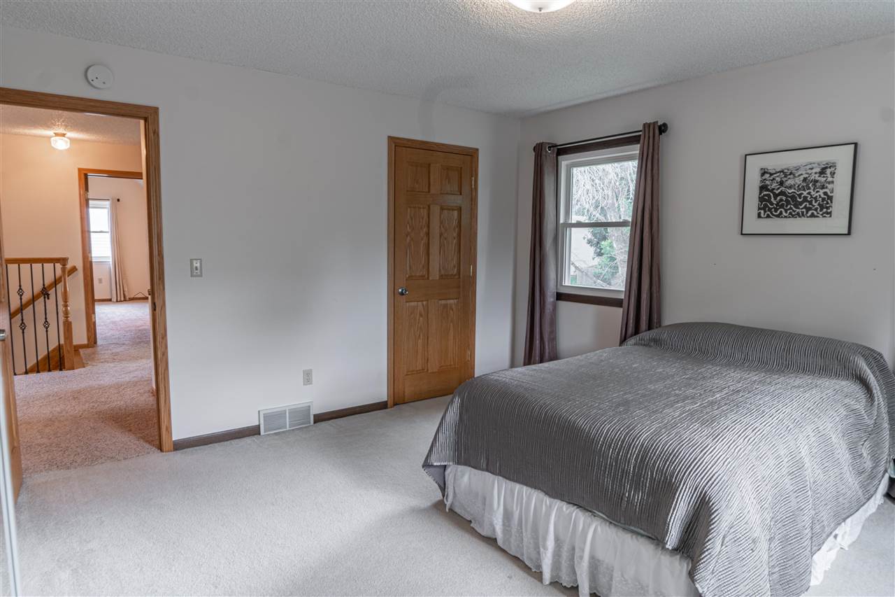 1498 High Country Road Coralville, IA 52241 - Photo 41 of 50 Gallery Image 41