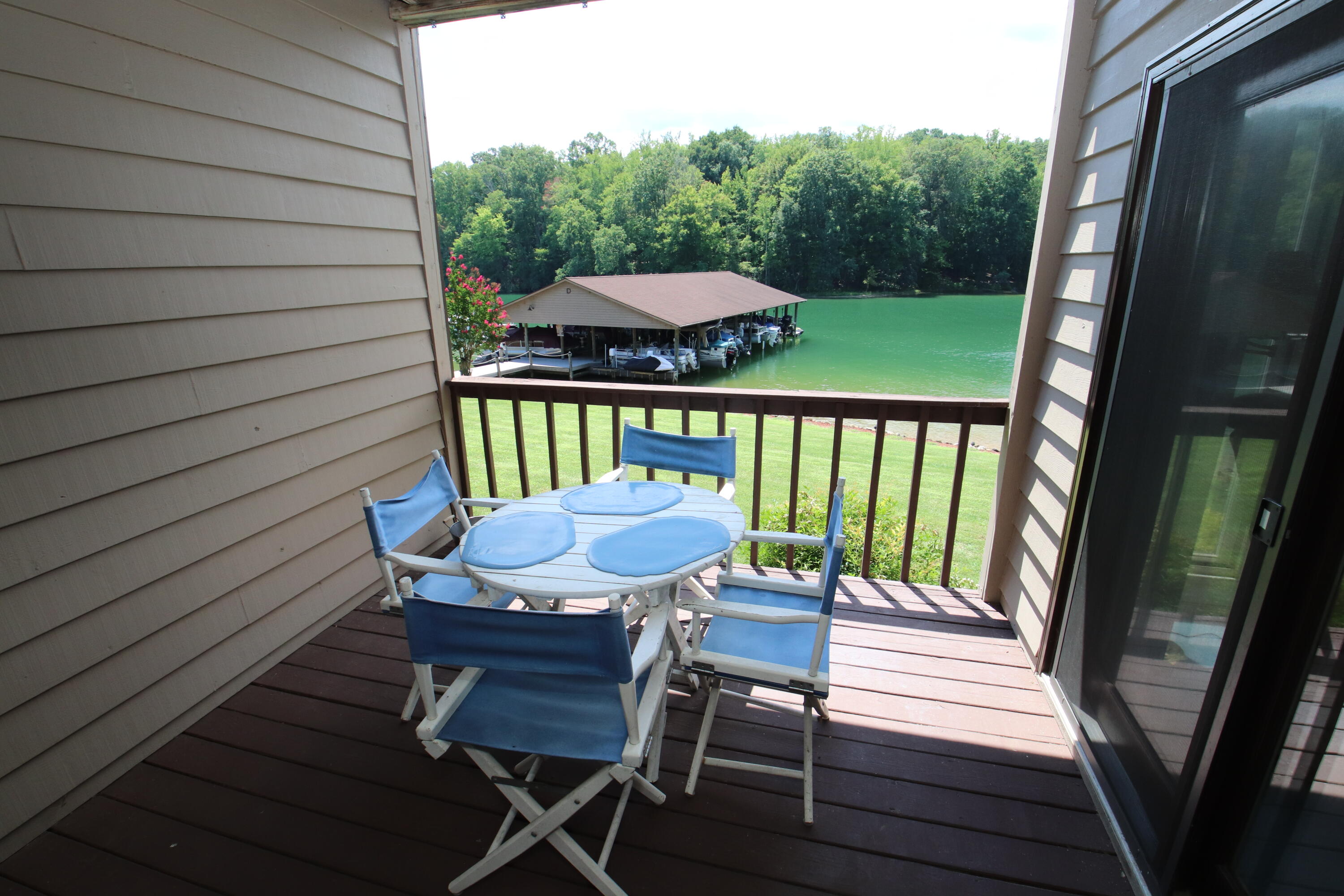 610 Monte Vista Road, Unit 704 Union Hall, VA 24176 - Photo 13 of 25 2022-08-20 13.27.45