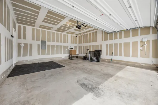 $2,200 | Undisclosed Address, Jarrell, TX 76537