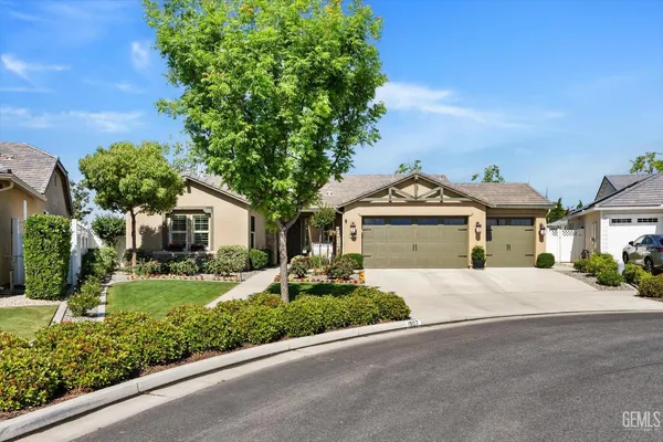 $599,900 | Undisclosed Address, Bakersfield, CA 93311