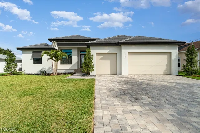 $1,288,000 | 2605 Southwest 37th Street, Cape Coral, FL 33914