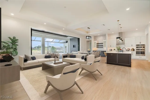 $1,288,000 | 2605 Southwest 37th Street, Cape Coral, FL 33914