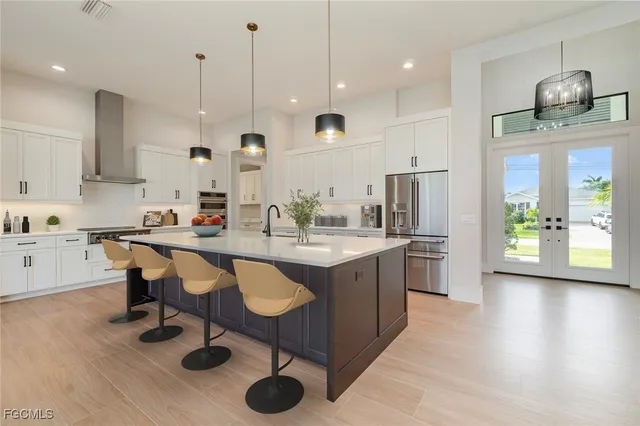 $1,288,000 | 2605 Southwest 37th Street, Cape Coral, FL 33914