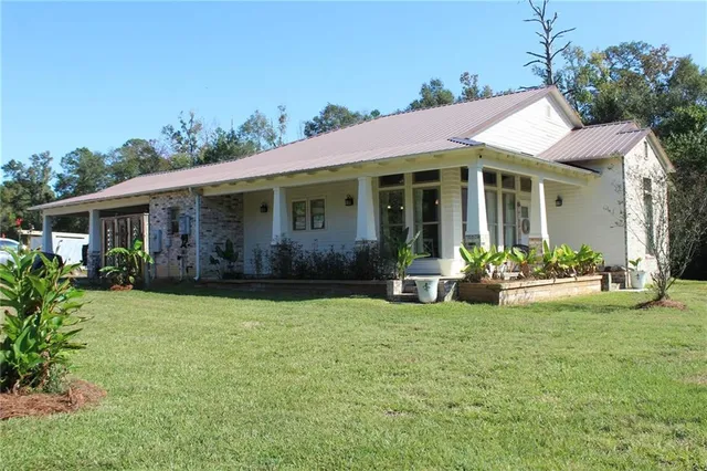 $359,999 | 15693 Highway 442, Tickfaw, LA 70466