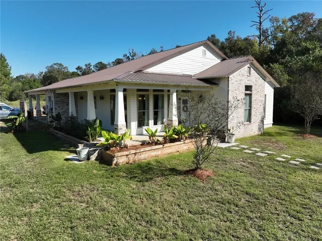 $359,999 | 15693 Highway 442, Tickfaw, LA 70466