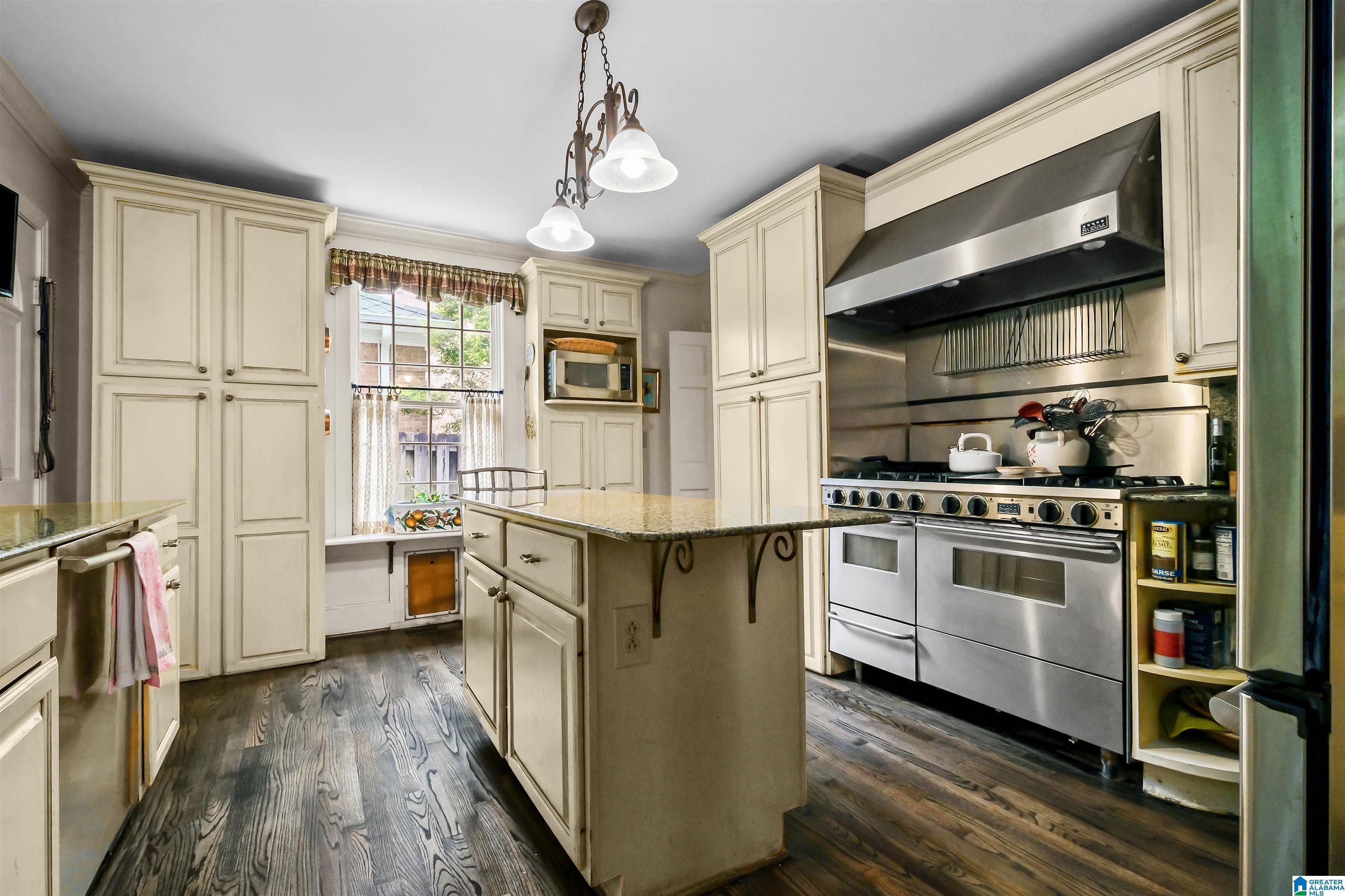 3516 Country Club Road Birmingham, AL 35213 - Photo 21 of 65