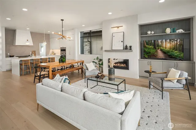 $2,895,000 | 14315 Northeast 148th Place, Unit 6B, Woodinville, WA 98072