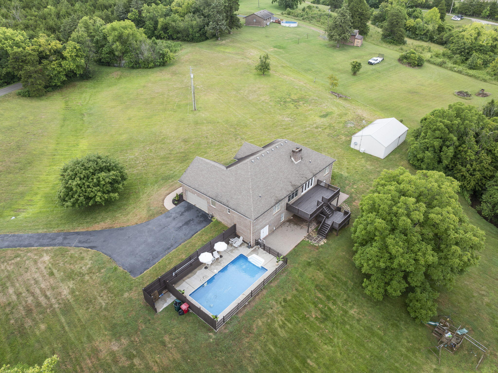 2836 Guynn Road Paint Lick, KY 40461 - Photo 13 of 75 12-web-or-mls-DJI_20250715123837_0098_D