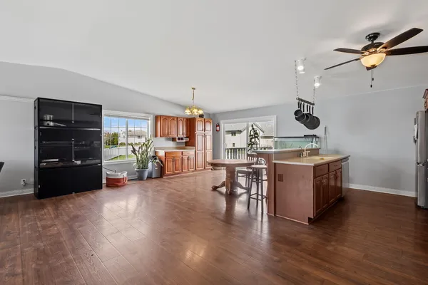 $445,000 | 7540 92nd Avenue, Crown Point, IN 46307