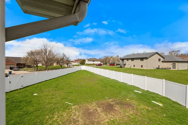 $445,000 | 7540 92nd Avenue, Crown Point, IN 46307