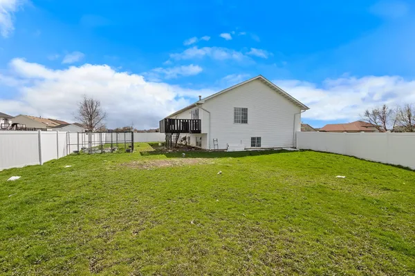 $445,000 | 7540 92nd Avenue, Crown Point, IN 46307