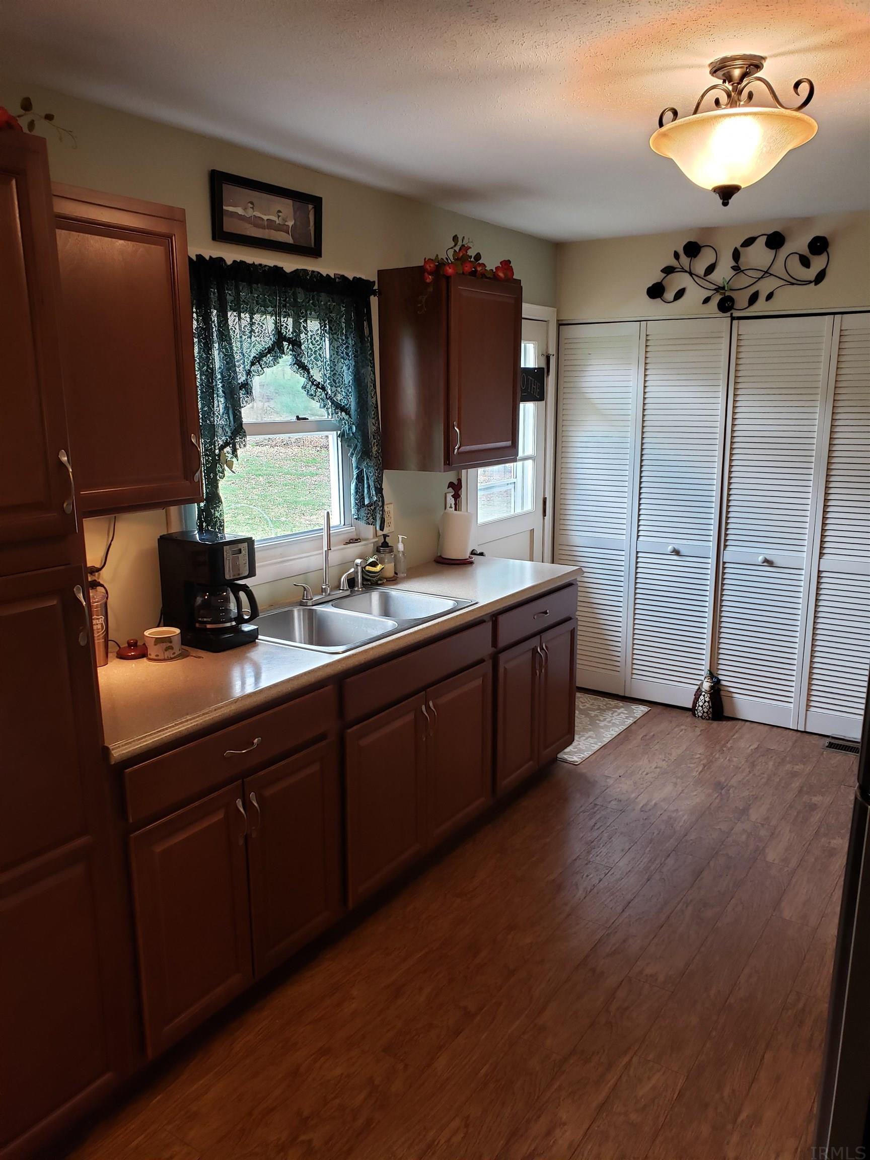 204 Red Hill Addition Springville, IN 47462 - Photo 8 of 16 Gallery Image 8