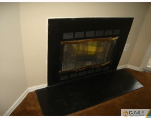 222 Edpas Road New Brunswick, NJ 08901 - Photo 4 of 10