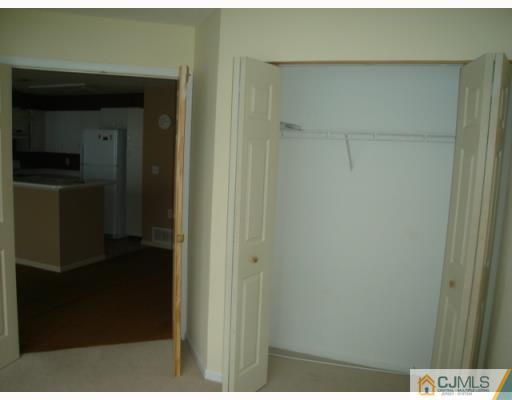222 Edpas Road New Brunswick, NJ 08901 - Photo 5 of 10