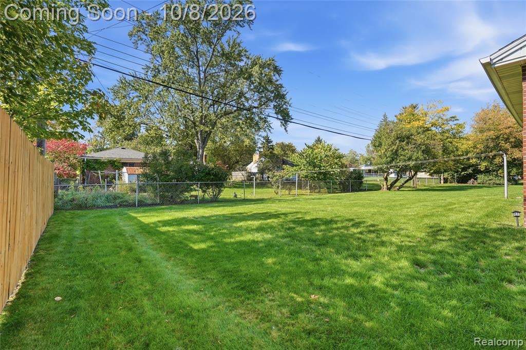 2272 Middlebelt Road West Bloomfield, MI 48324 - Photo 31 of 37 Gallery Image 31