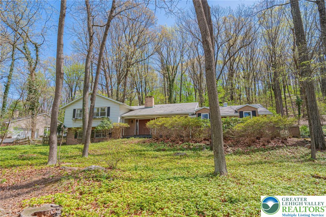 270 Bierys Bridge Road Bethlehem, PA 18017 - Photo 2 of 87