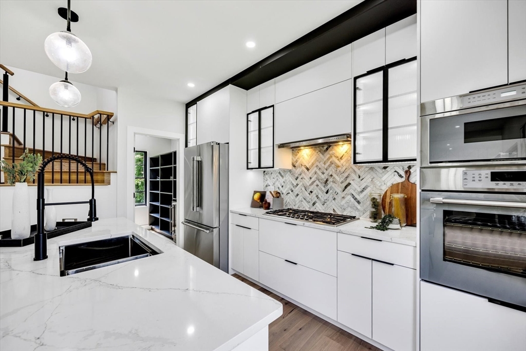 2 Buttercup Lane Yarmouth, MA 02664 - Photo 13 of 42