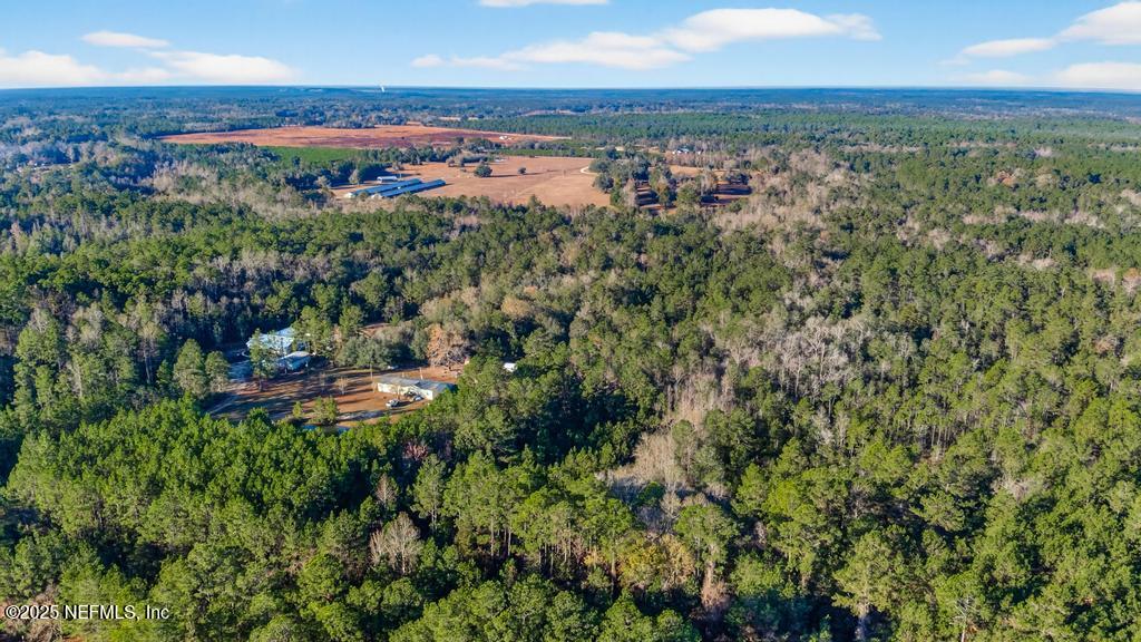 0 Do Hi Way Hilliard, FL 32046 - Photo 19 of 31 a view of a city