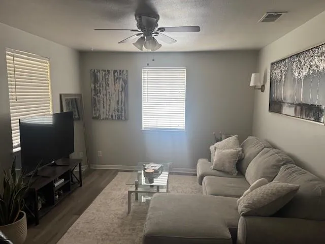 $1,800 | 146 Ridgeway Drive, Metairie, LA 70001