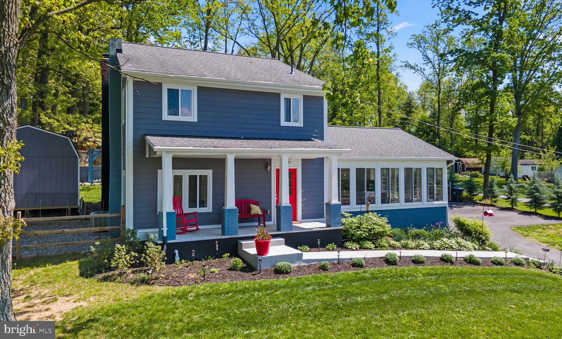 6121 Quinn Road Frederick, MD 21701 - Photo 2 of 47 perennials line the front walk way