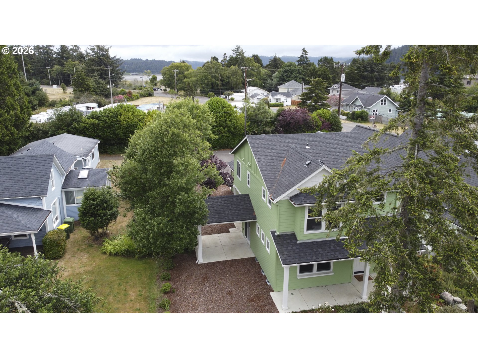 320 Oak Street Florence, OR 97439 - Photo 33 of 39