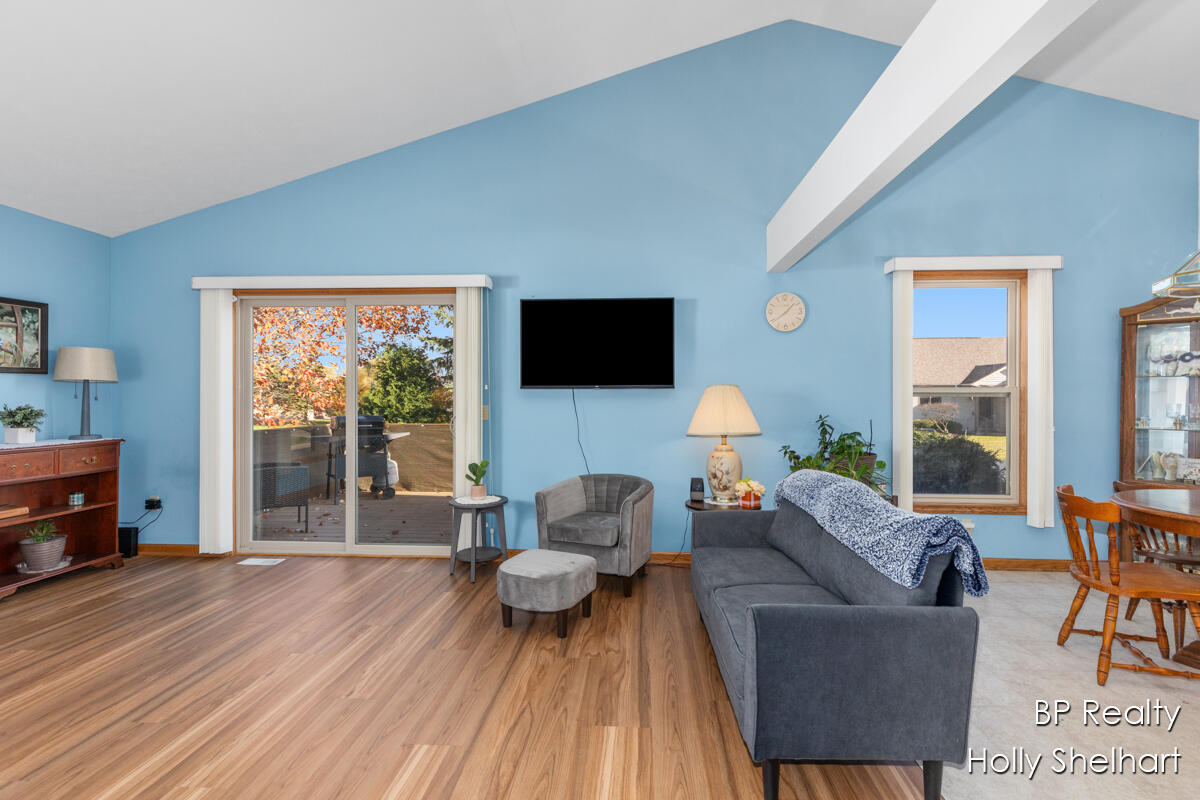 227 Heatherview Street Northwest Sparta, MI 49345 - Photo 5 of 25 IMG_1004