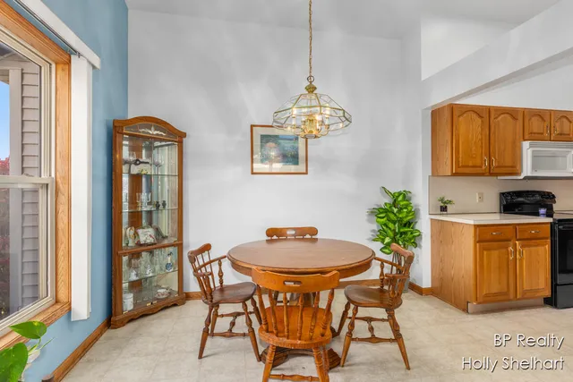 $247,500 | 227 Heatherview Street Northwest, Sparta, MI 49345