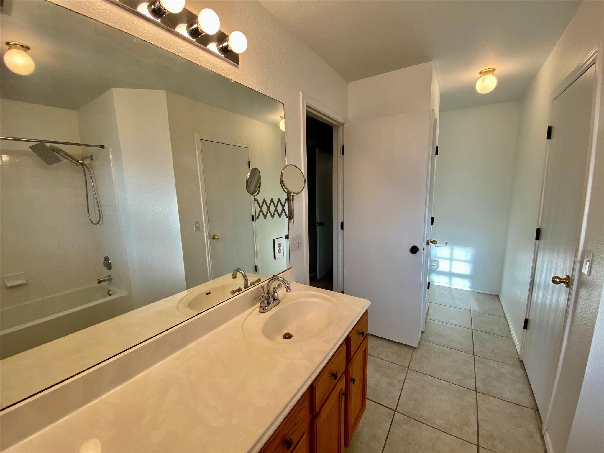 140 Llama Loop Kyle, TX 78640 - Photo 24 of 35