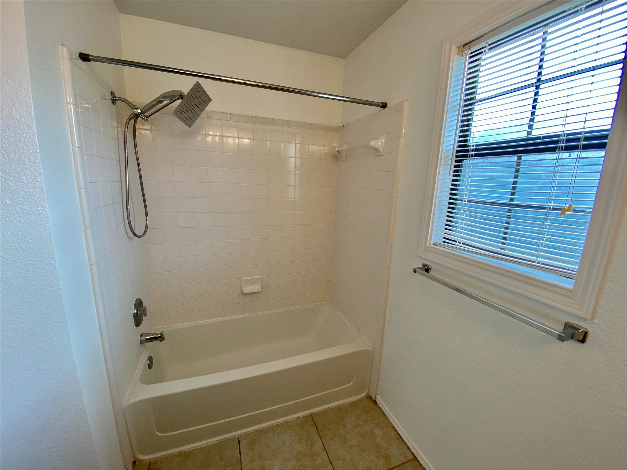 140 Llama Loop Kyle, TX 78640 - Photo 25 of 35