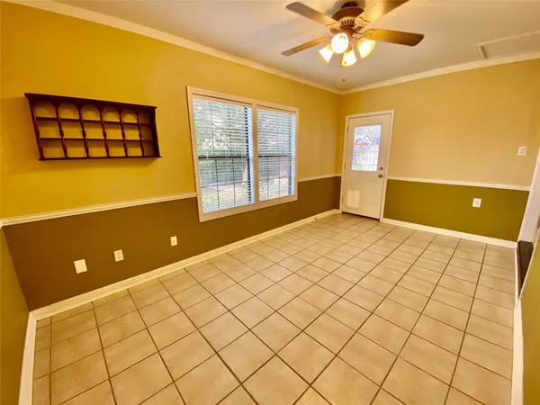 $1,800 | 140 Llama Loop, Kyle, TX 78640