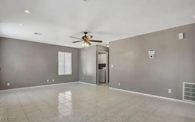 $2,300 | 7720 Leavorite Drive, Las Vegas, NV 89128