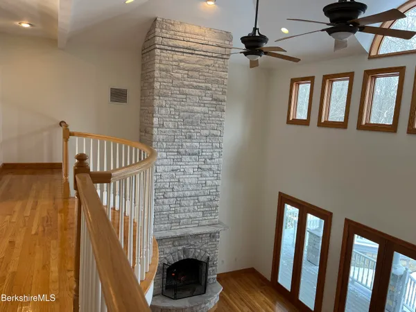 a view of an entryway