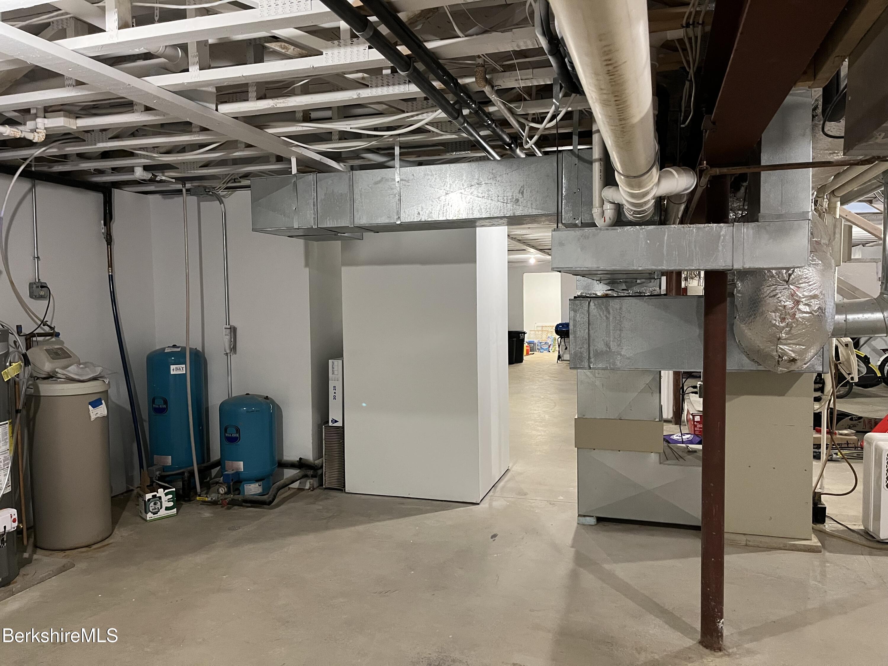 7 Poirot Road Florida, MA 01247 - Photo 55 of 57 Basement D