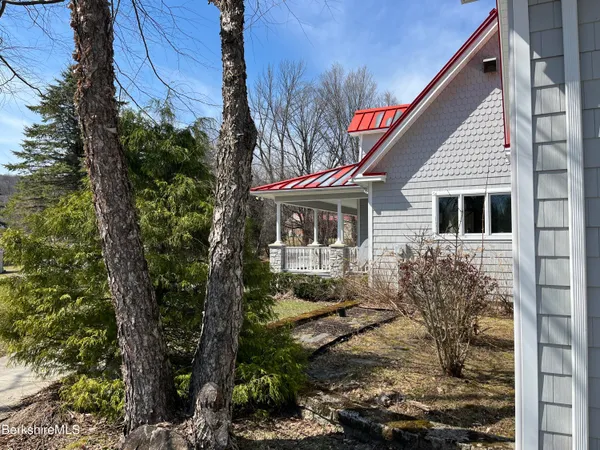 $550,000 | 7 Poirot Road, Florida, MA 01247