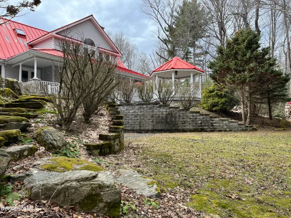 $575,000 | 7 Poirot Road, Florida, MA 01247