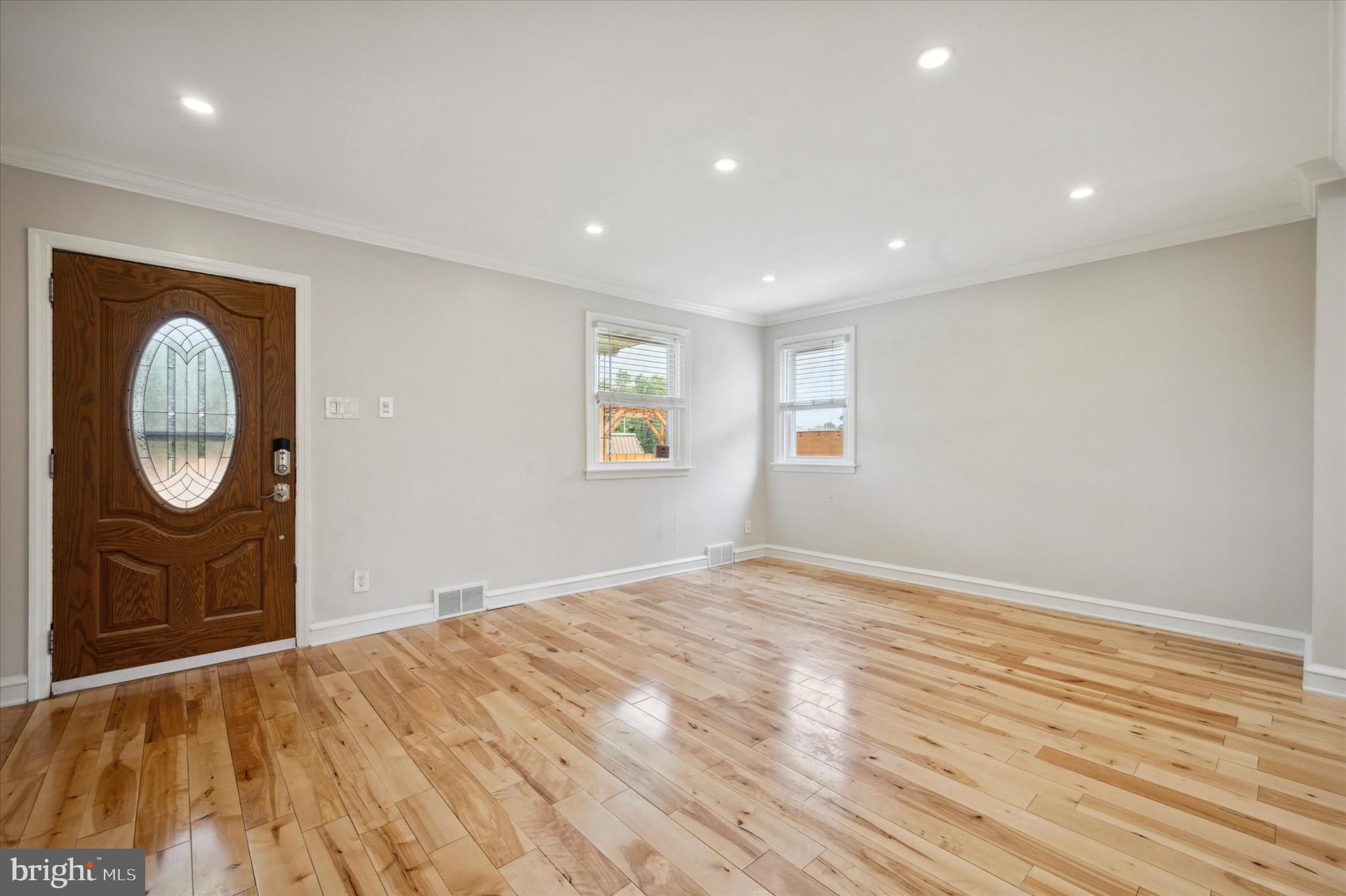 8412 Ridge Avenue Philadelphia, PA 19128 - Photo 3 of 42 Gallery Image 3