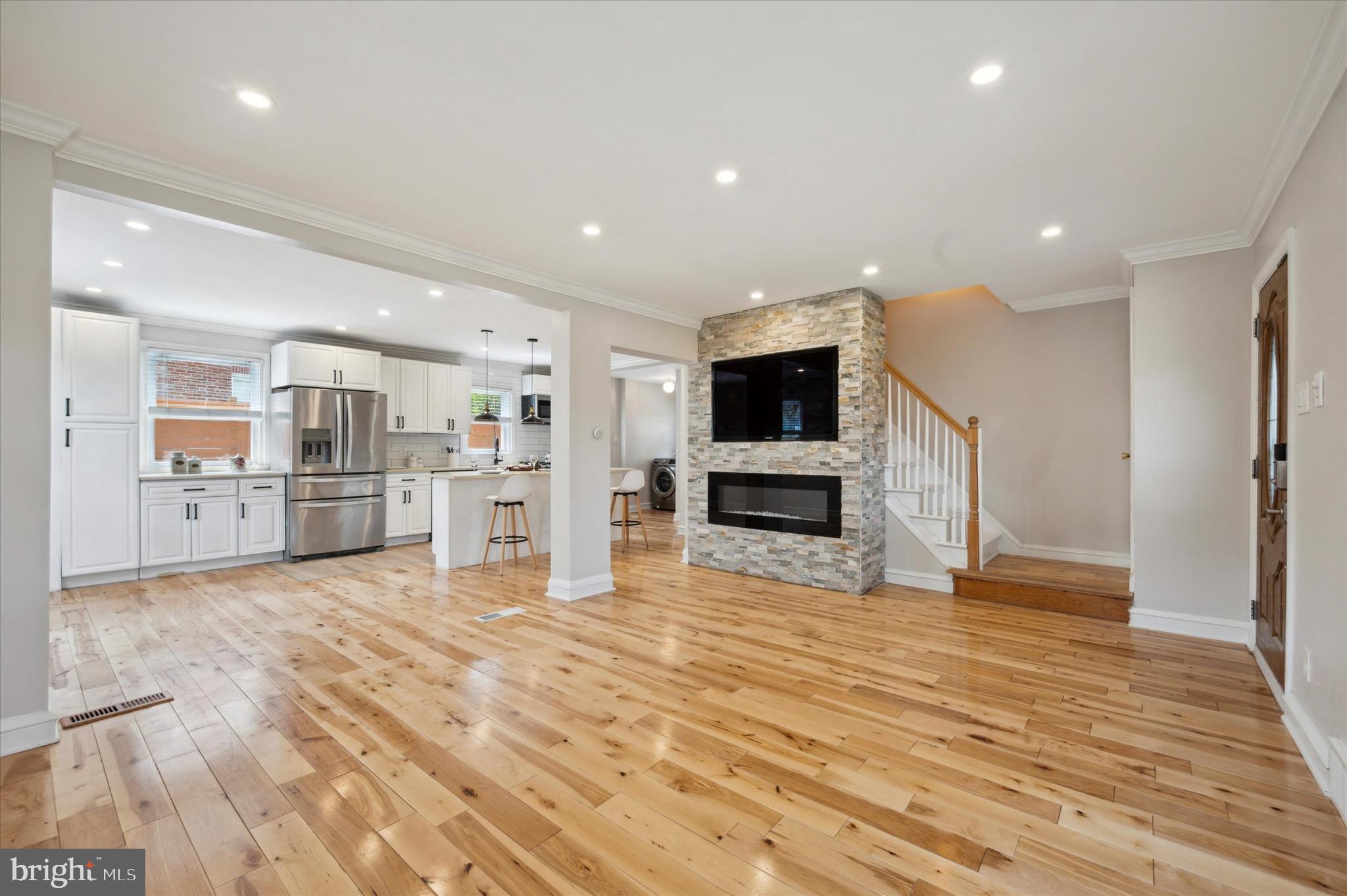 8412 Ridge Avenue Philadelphia, PA 19128 - Photo 4 of 42 Gallery Image 4