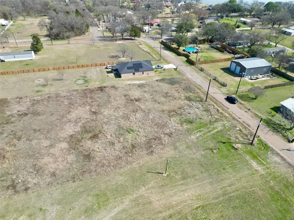 $59,000 | 822 Jess Hinton Road, Kemp, TX 75143